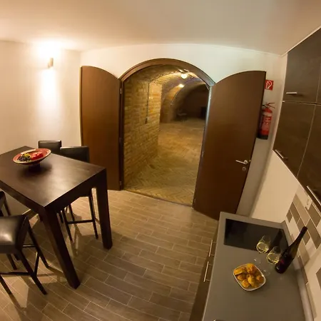 5 Haz Borbirtok Appart hôtel