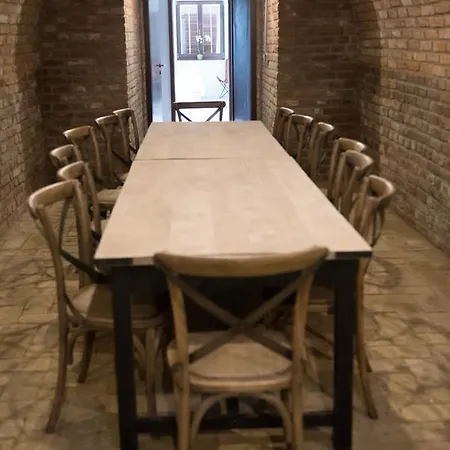 5 Haz Borbirtok Appart hôtel 3*