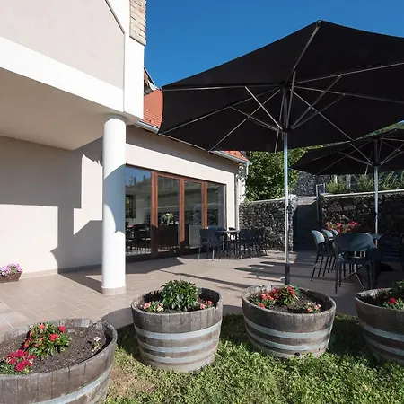 5 Haz Borbirtok Appart hôtel Hévíz